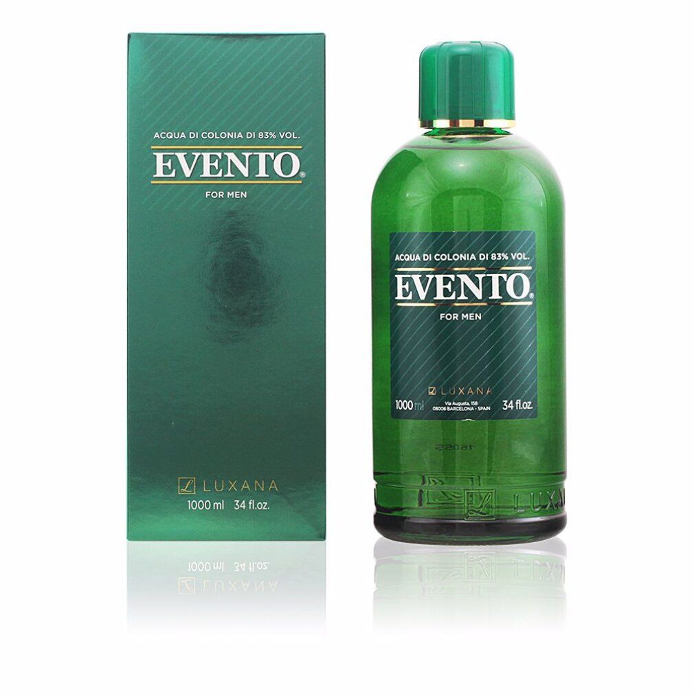 Grüne Glasflasche und Schachtel. Aufschrift: Evento Acqua di Colonia, 83% Vol. Für Männer. Luxana. 1000 ml.