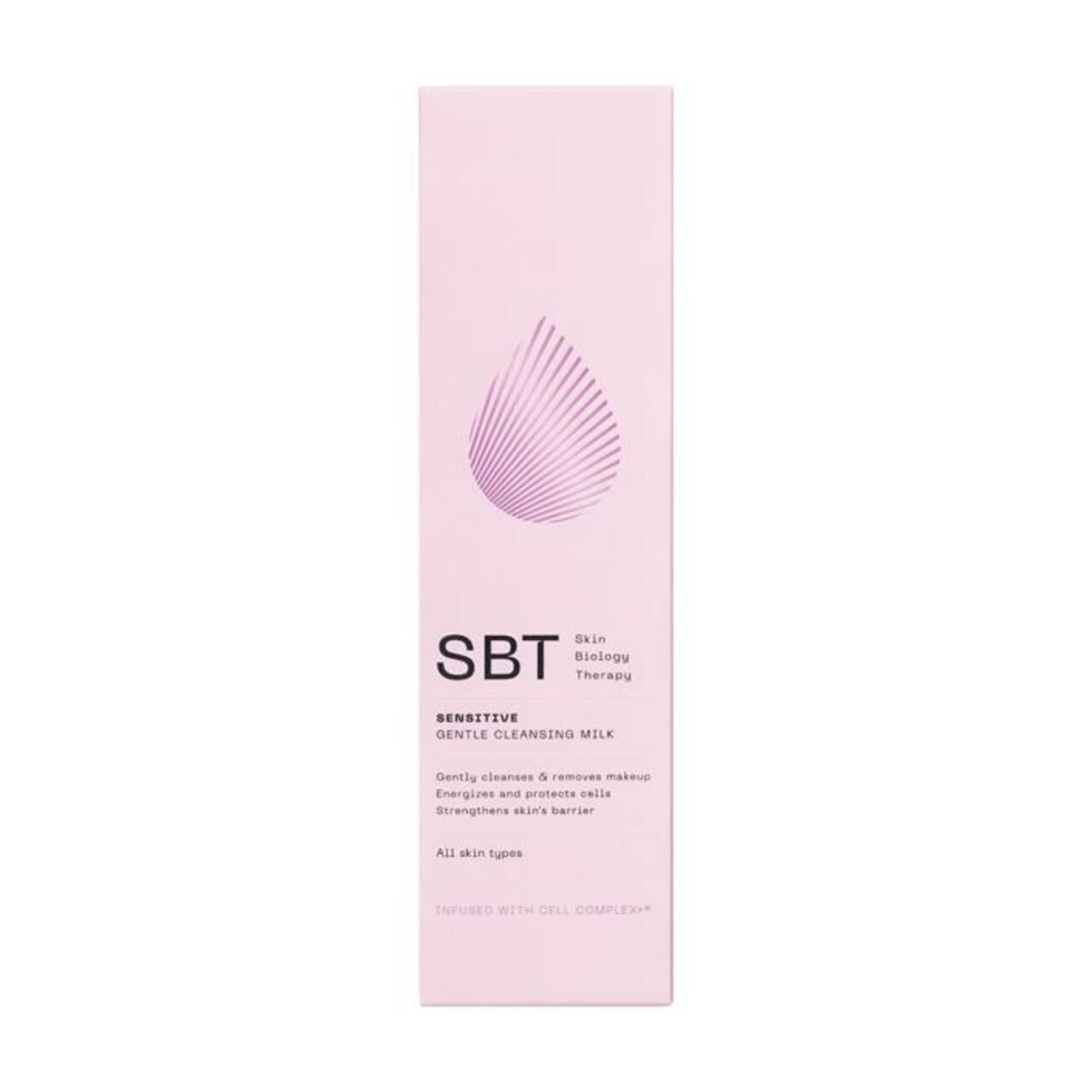 Rosa Verpackung. Aufdruck: SBT, Gentle Cleansing Milk. Logo: Tropfen mit Strahlen. Text: Sensitive.