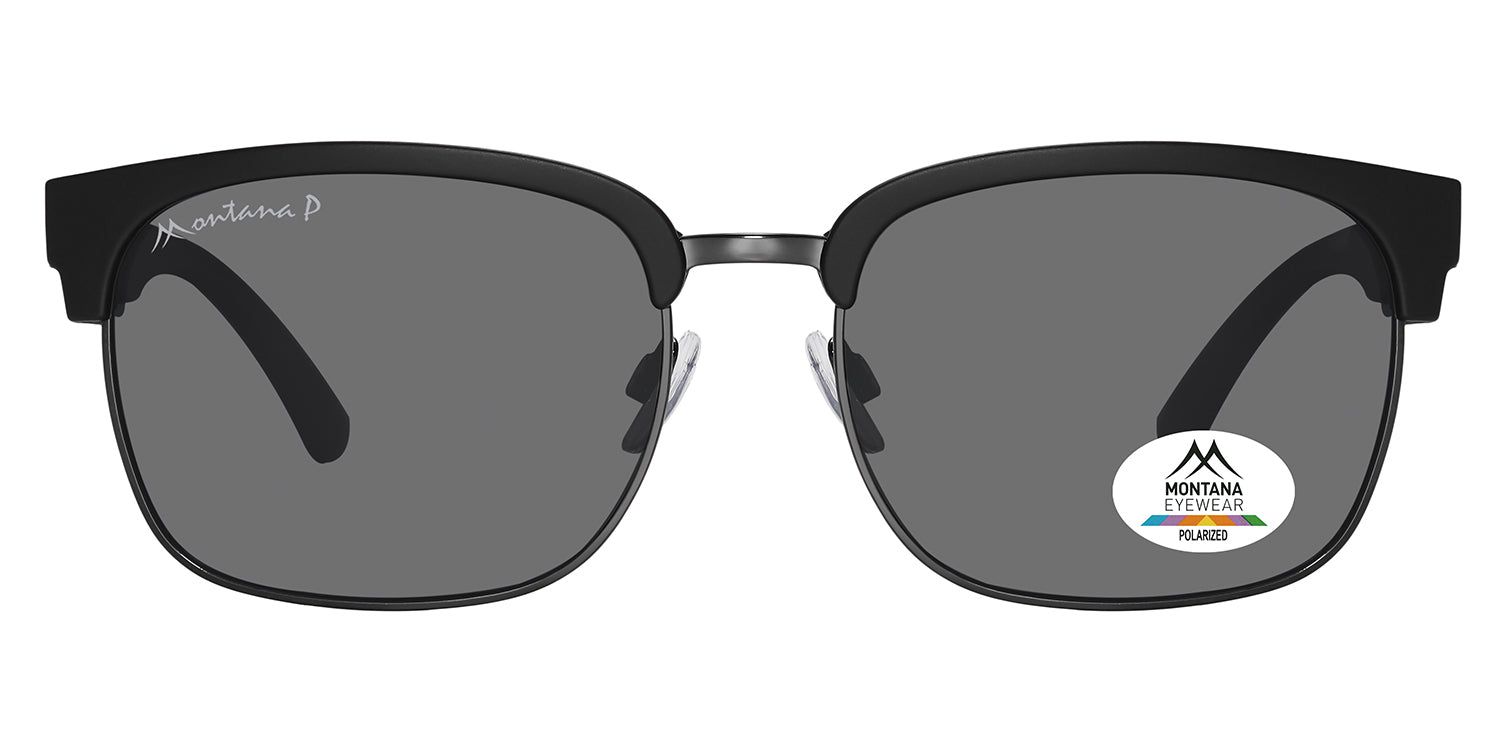 Schwarze Sonnenbrille mit grauen Gläsern. Montana Eyewear Logo auf dem Glas und Bügel. Runde Form mit Metallrahmen.