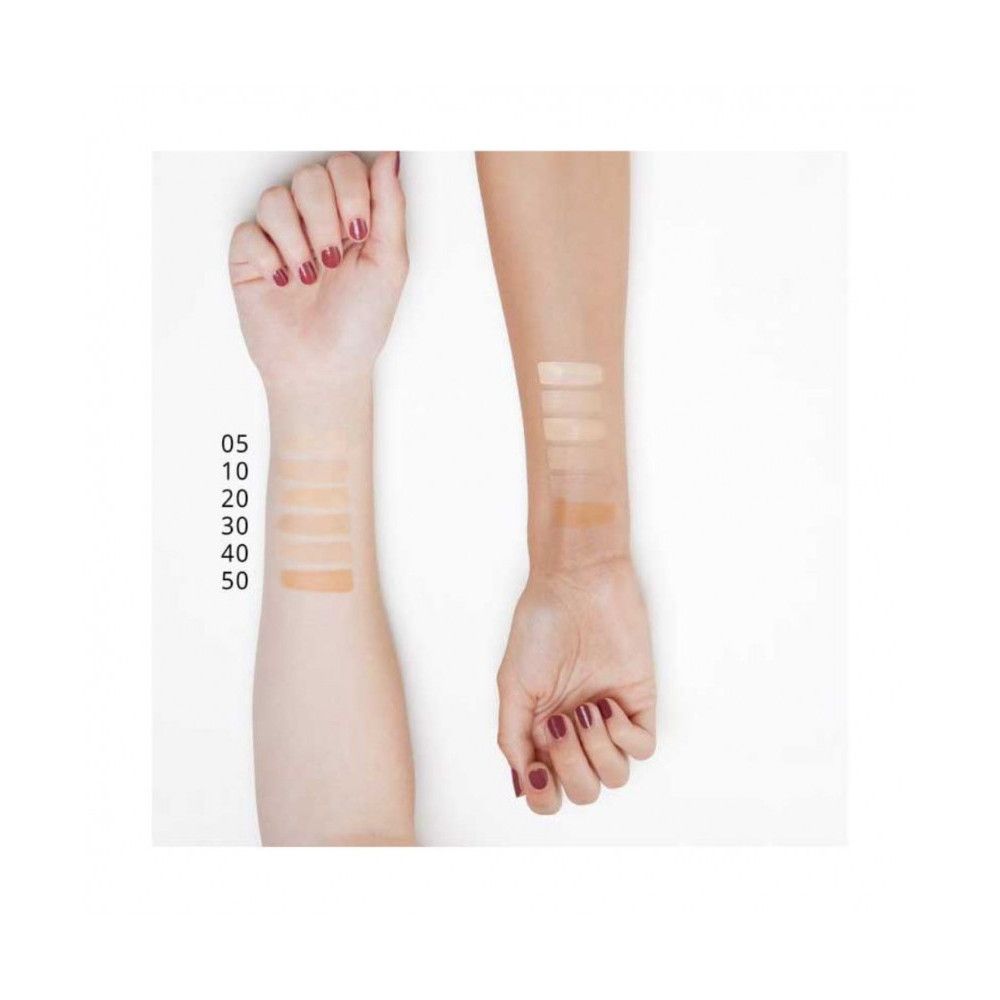 Essence - Fresh & Fit Vitamin Complex Foundation