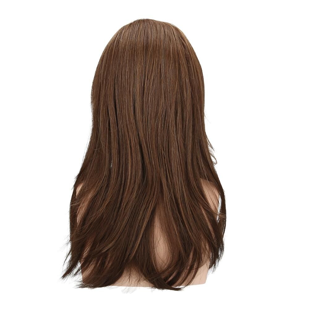 Perücke auf einem Schaufensterkopf. Rückansicht, braune Haare, schulterlang.