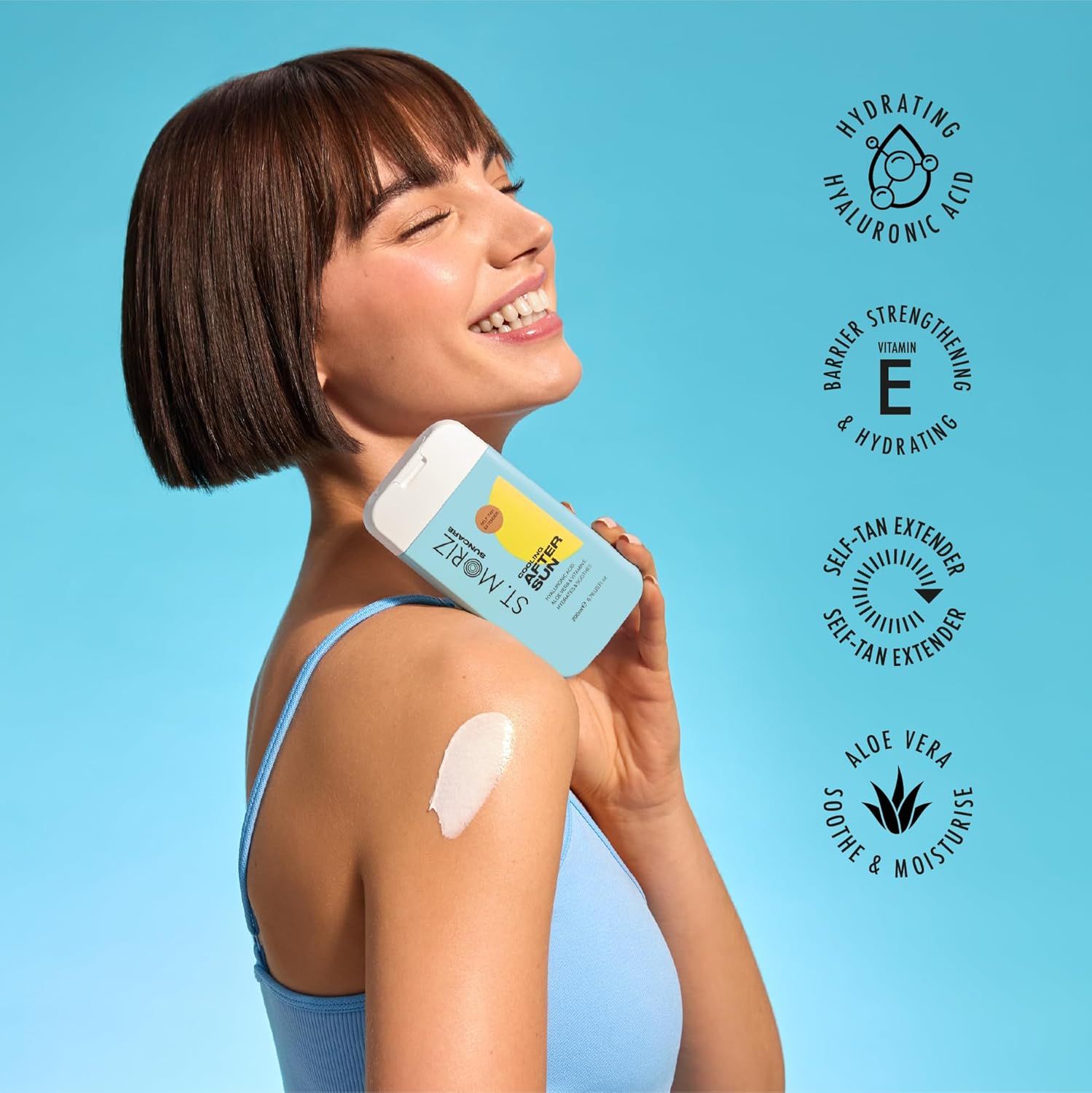 Frau hält ST. MORIZ After Sun Gel. Auf dem Arm Creme. Text: Cooling After Sun, Hyaluronsäure, Aloe Vera & Vitamine. 200ml. Mit Self Tan Extender.