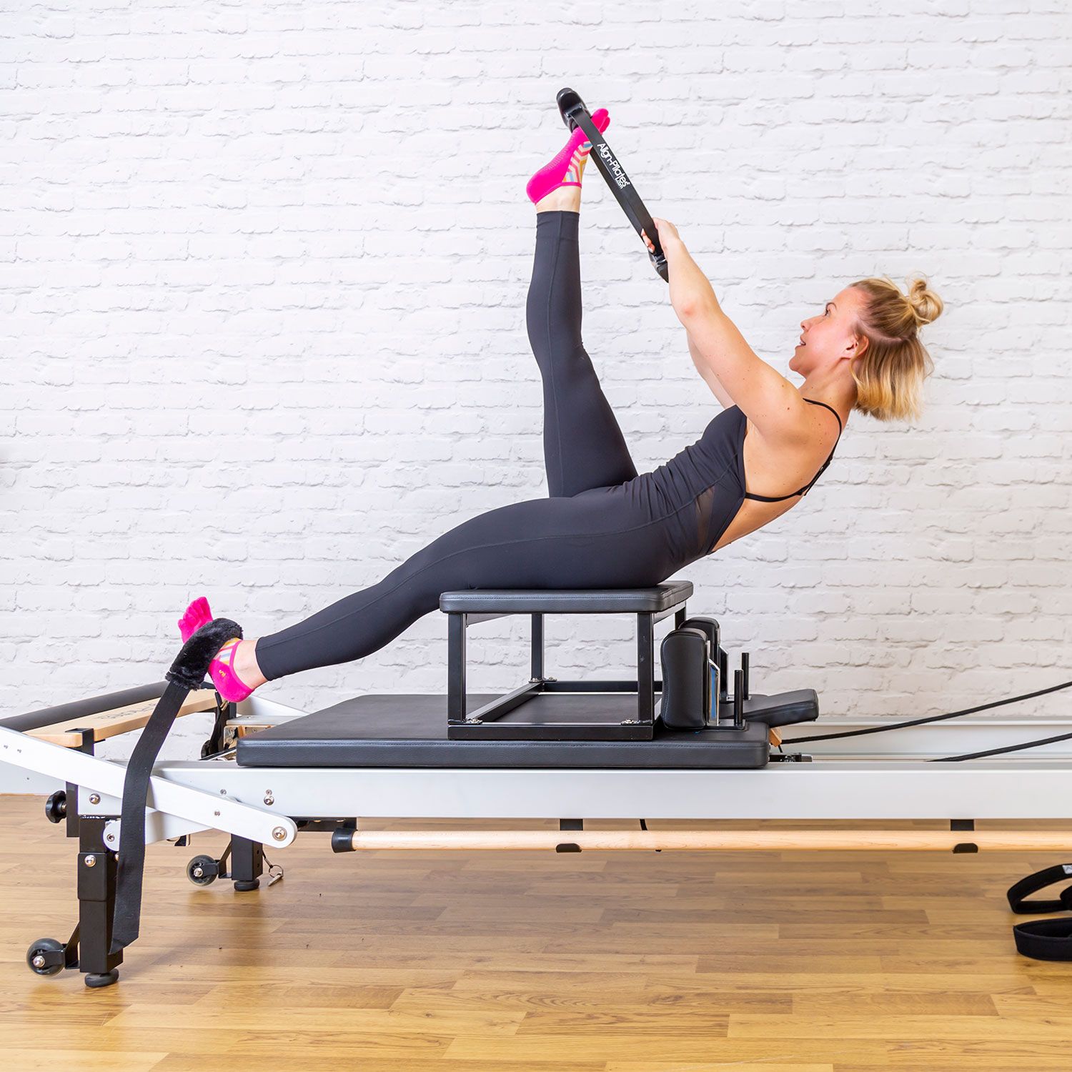 Align Pilates C8-Pro RC Pilates Reformer (8 Rollen)