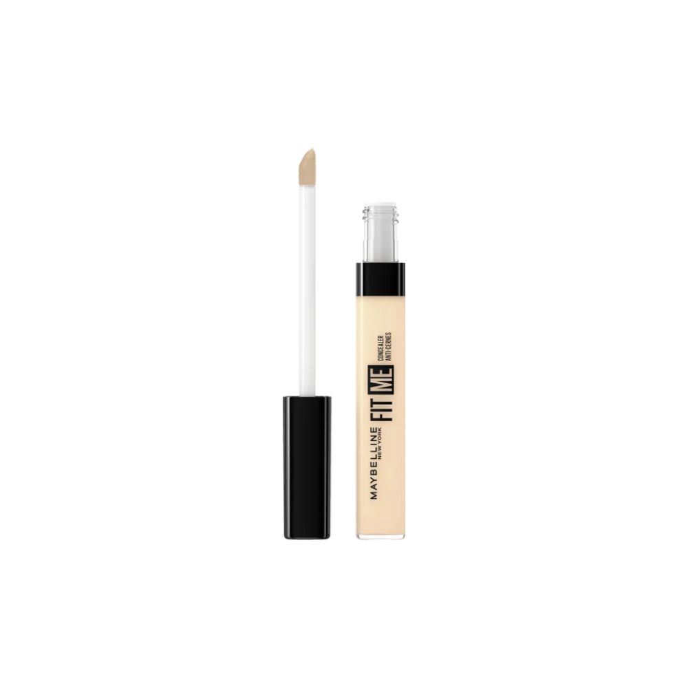Maybelline Fit Me Concealer in hellem Farbton, Applikator herausgezogen.