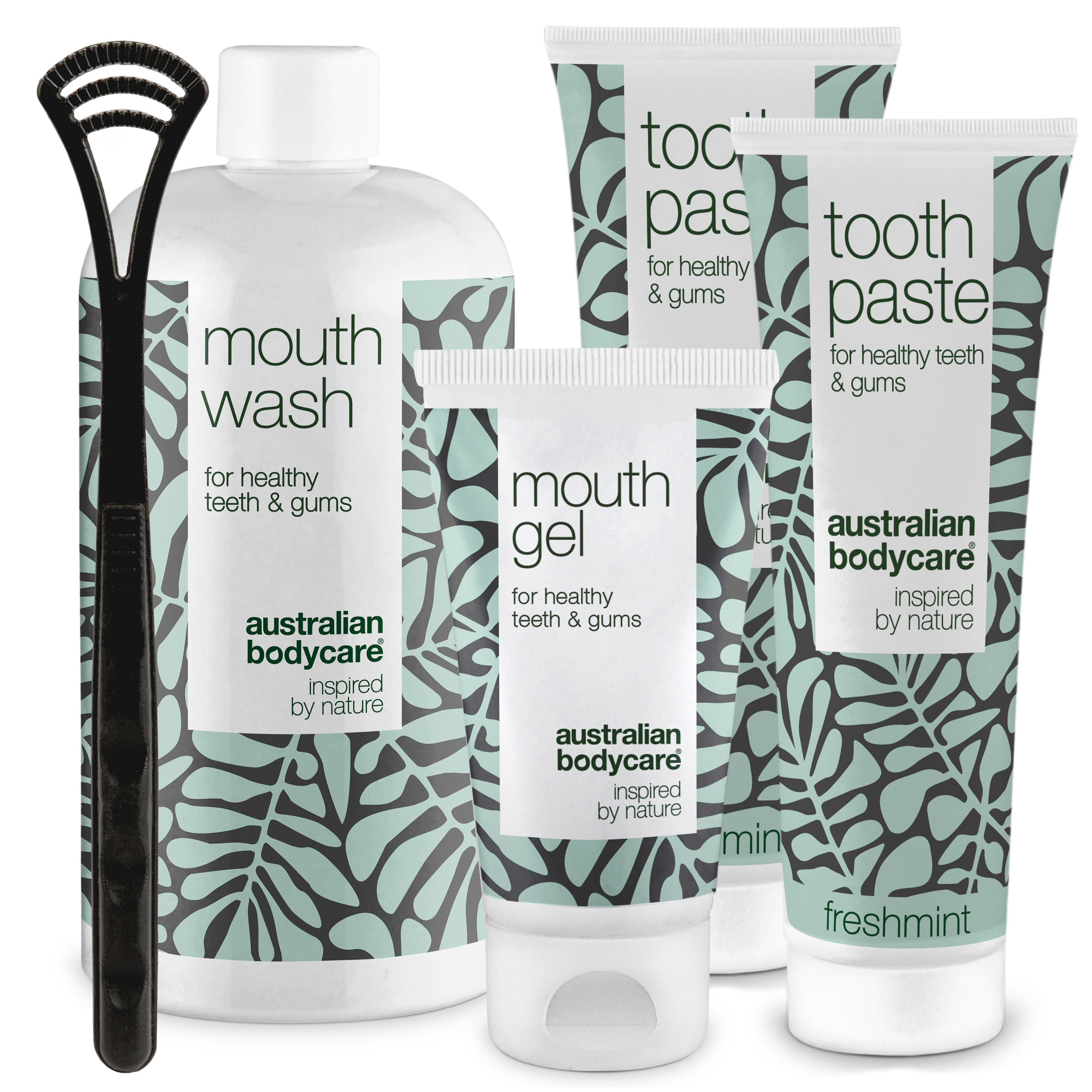 Zahnpflege-Set: Mundwasser, Zahnpasta, Mundgel und Zungenreiniger. Alle Produkte haben das Logo von Australian Bodycare.