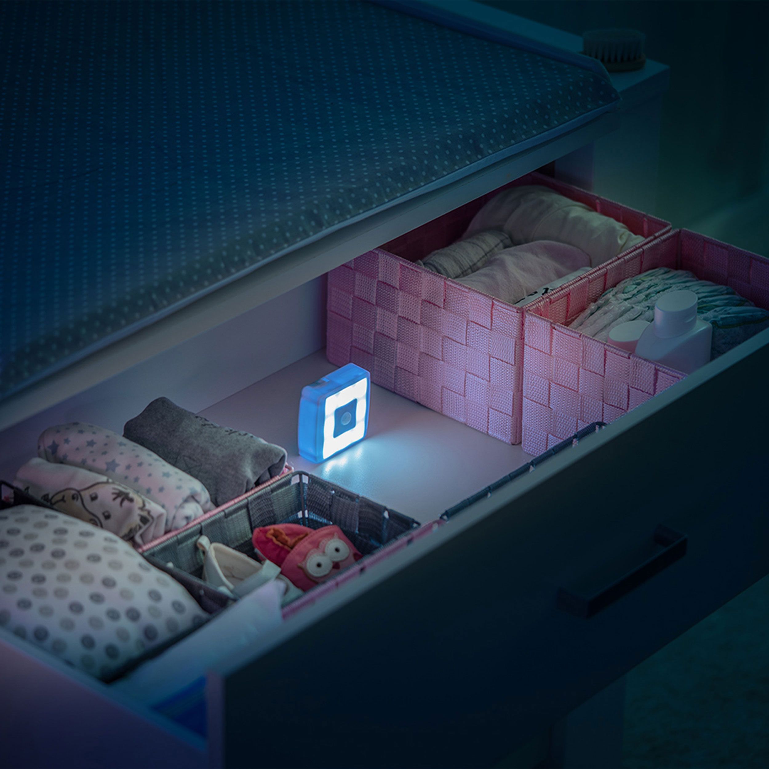 reer NightGuide Wickel-Licht, mit Bewegungssensor, Dämmerungssensor