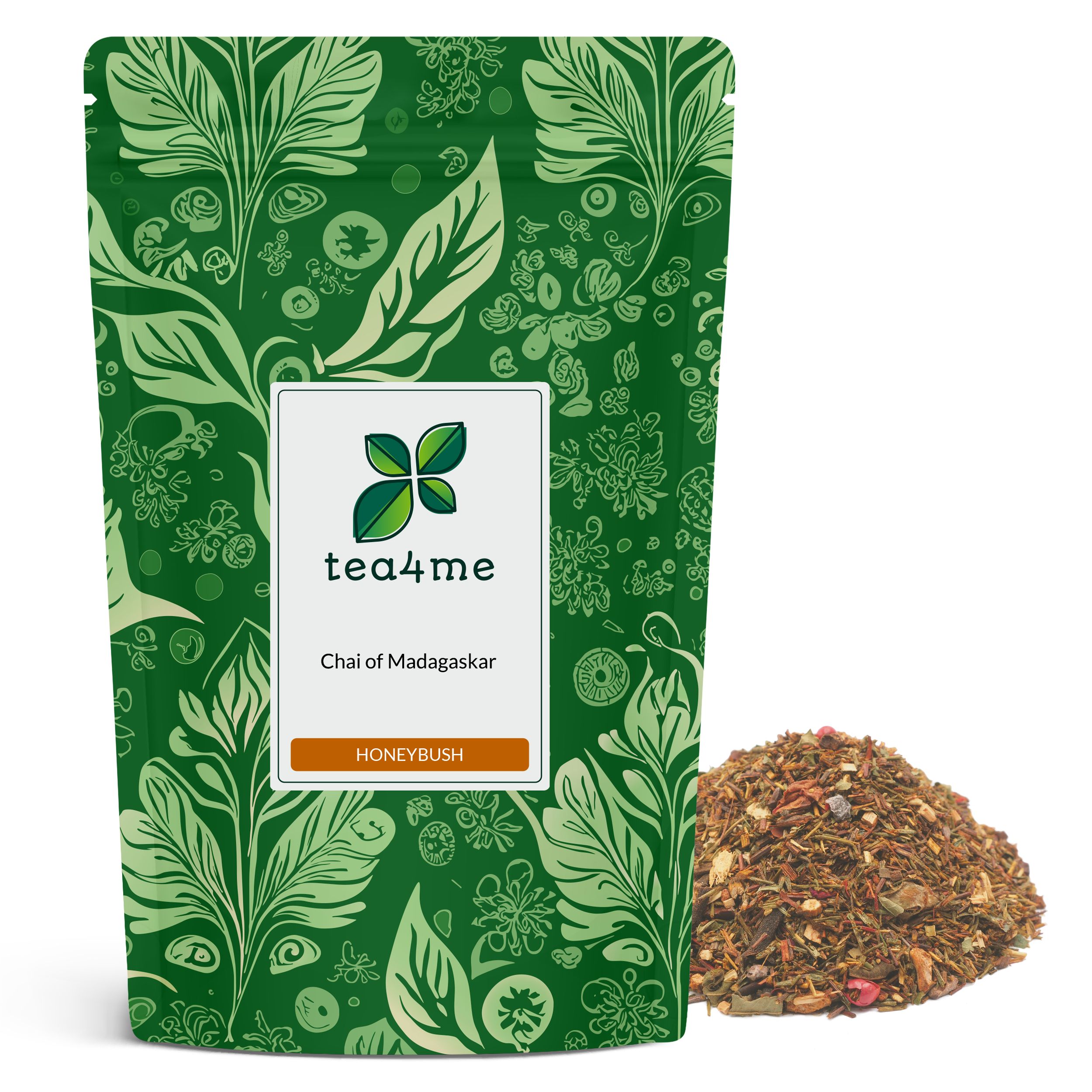 Grüner Beutel mit floralem Muster, Logo und Produktbezeichnung. Daneben ein Haufen loser Teeblätter.