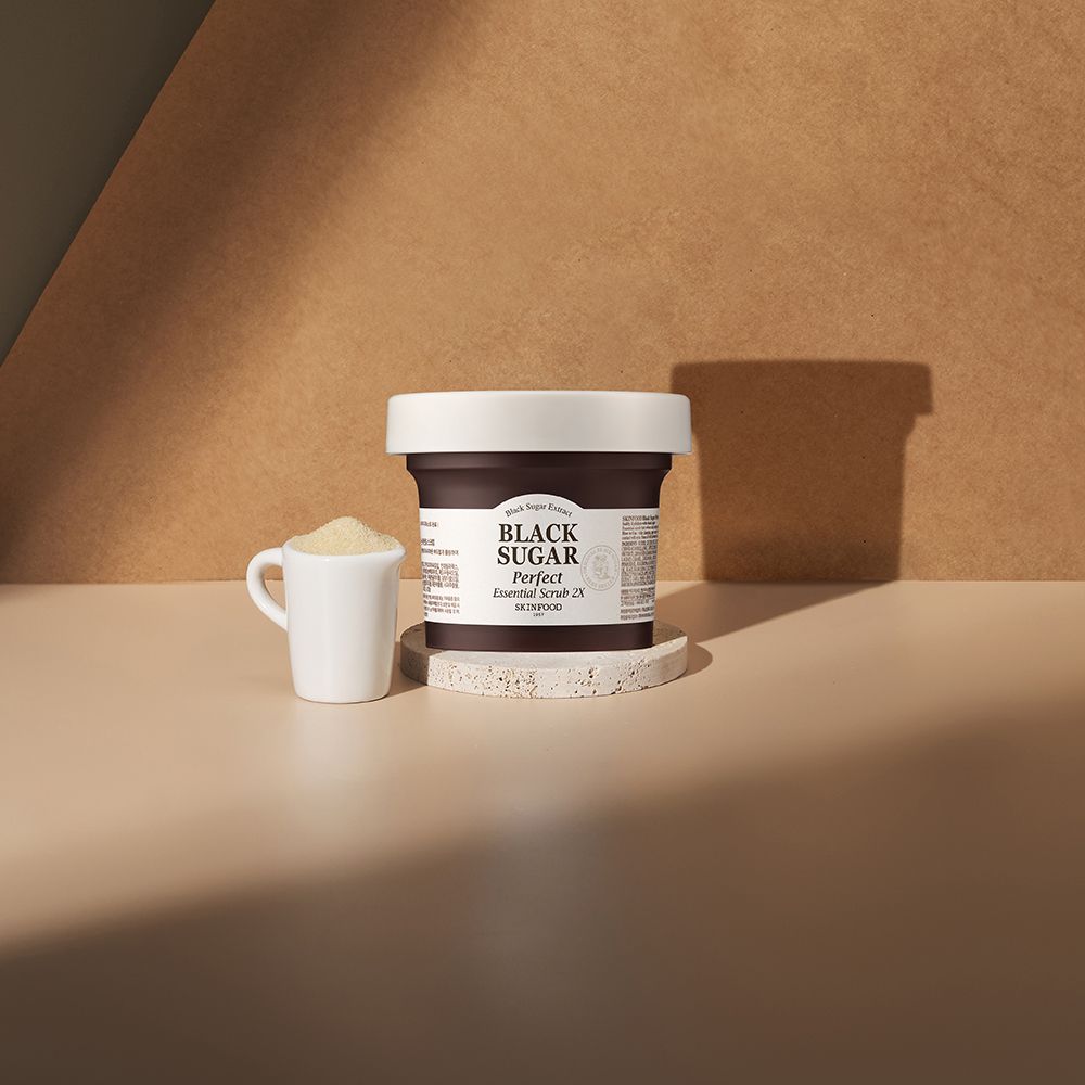 SKINFOOD Black Sugar Perfect Essential Scrub Face mask