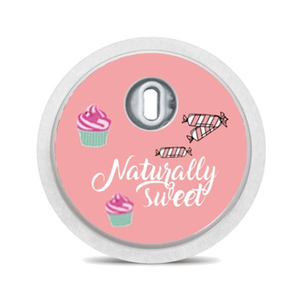 Runder Aufkleber mit Cupcakes und Schriftzug. Rosa Hintergrund, Cupcakes, Schriftzug.