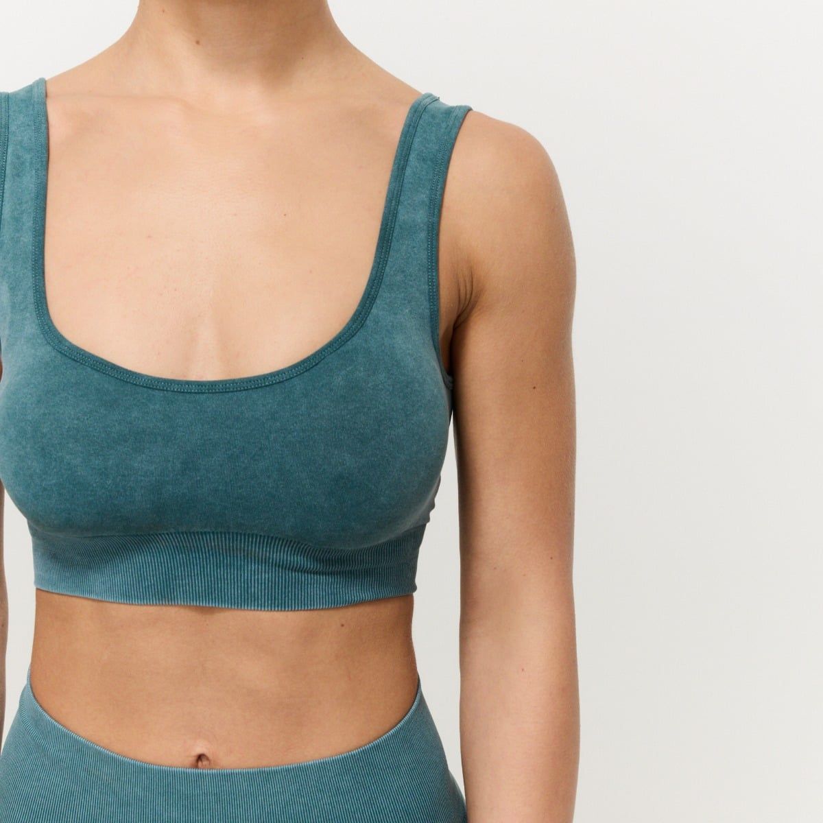 GymBeam Sport-BH Damen nahtlos mit breiten Trägern und Modell Petrol