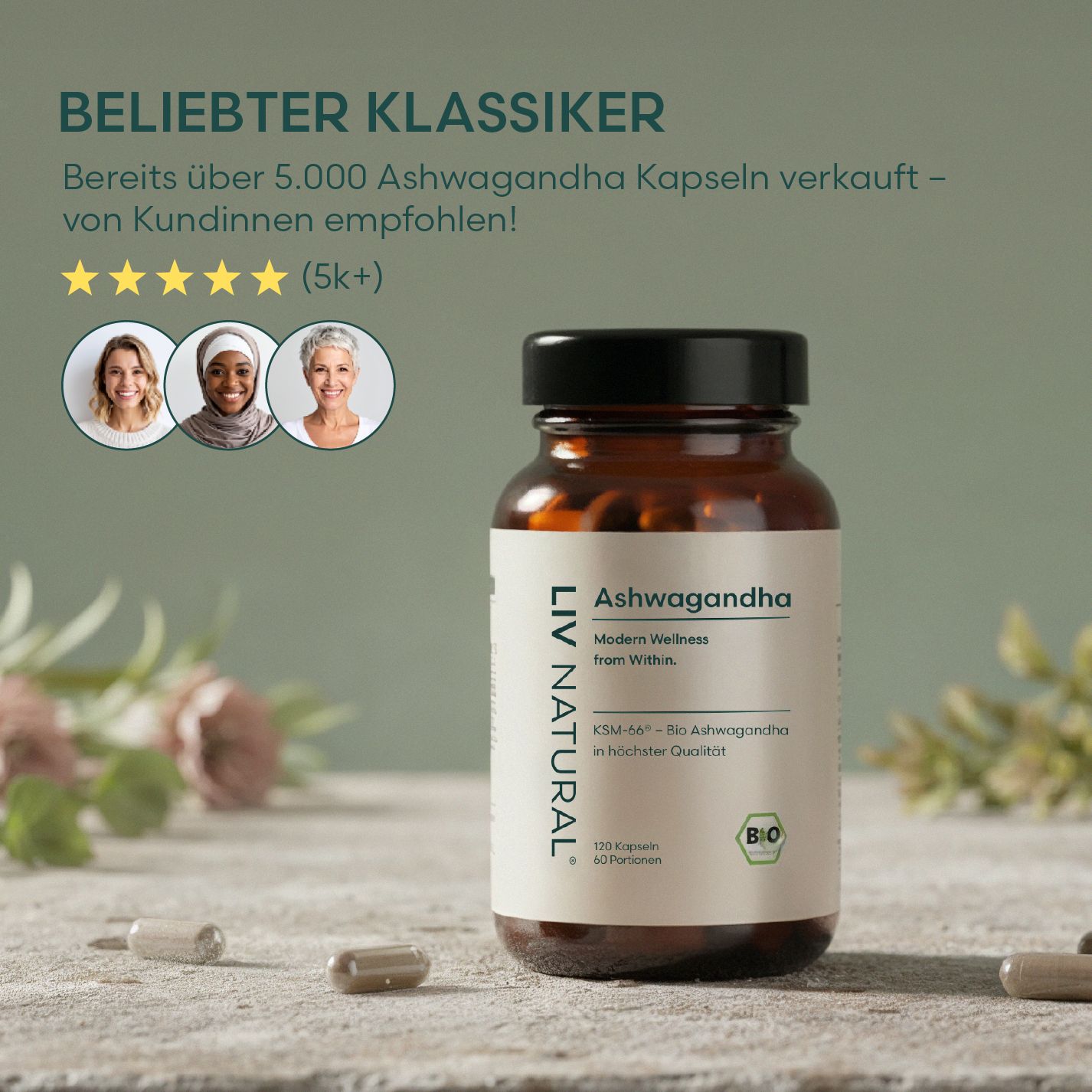 Braune Glasflasche mit Ashwagandha-Kapseln. Etikett mit Produktinformationen und Bio-Siegel. Sterne und Gesichter.