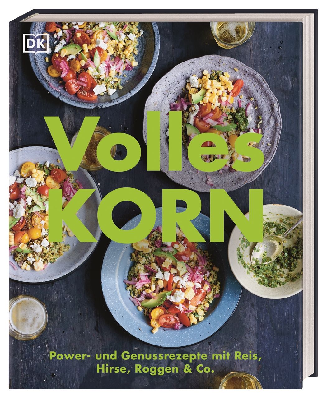Buch "Volles Korn" mit Rezepten. Auf dem Cover Teller mit Gerichten, grüne Schrift.