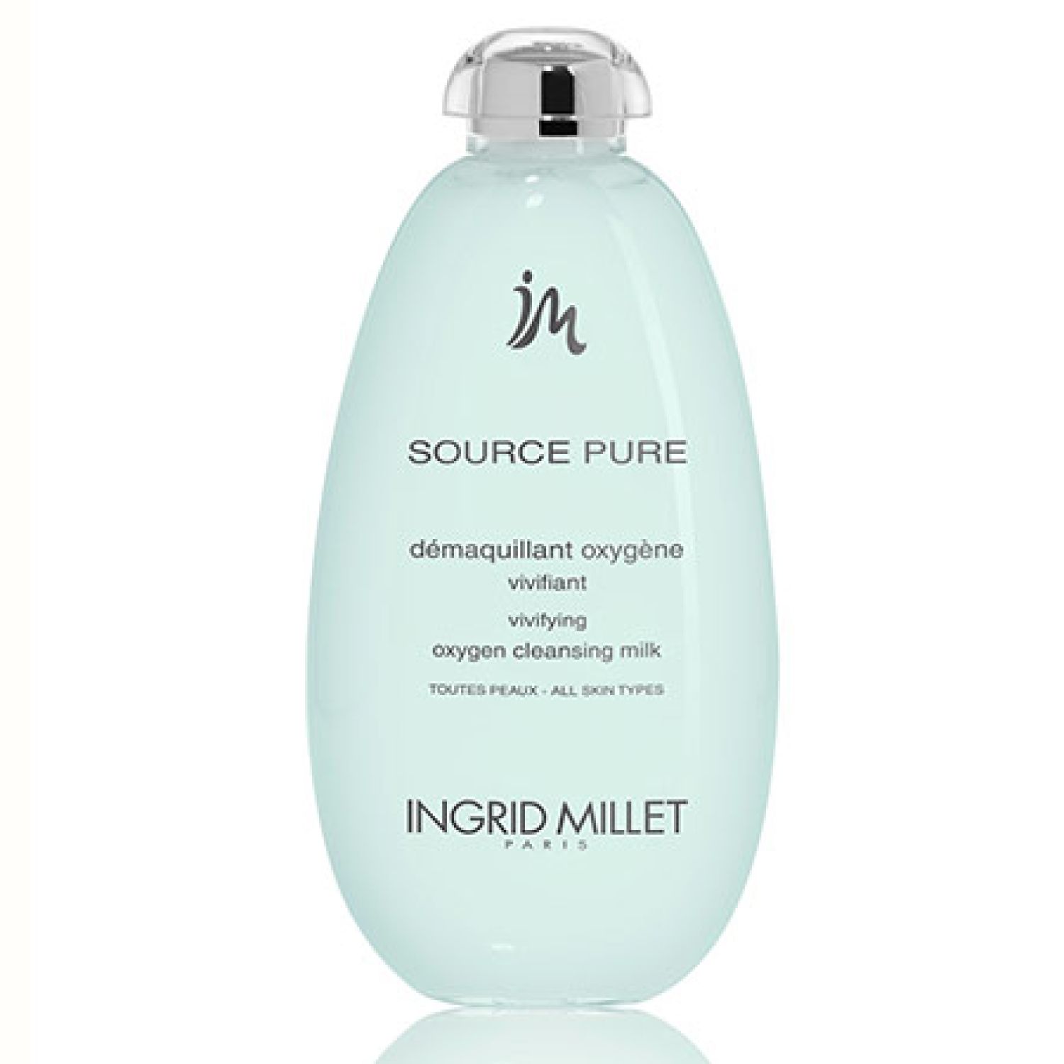 Hellgrüne Flasche mit silbernem Deckel. Aufschrift: SOURCE PURE, démaquillant oxygène, vivifiant, oxygen cleansing milk. Marke: INGRID MILLET.