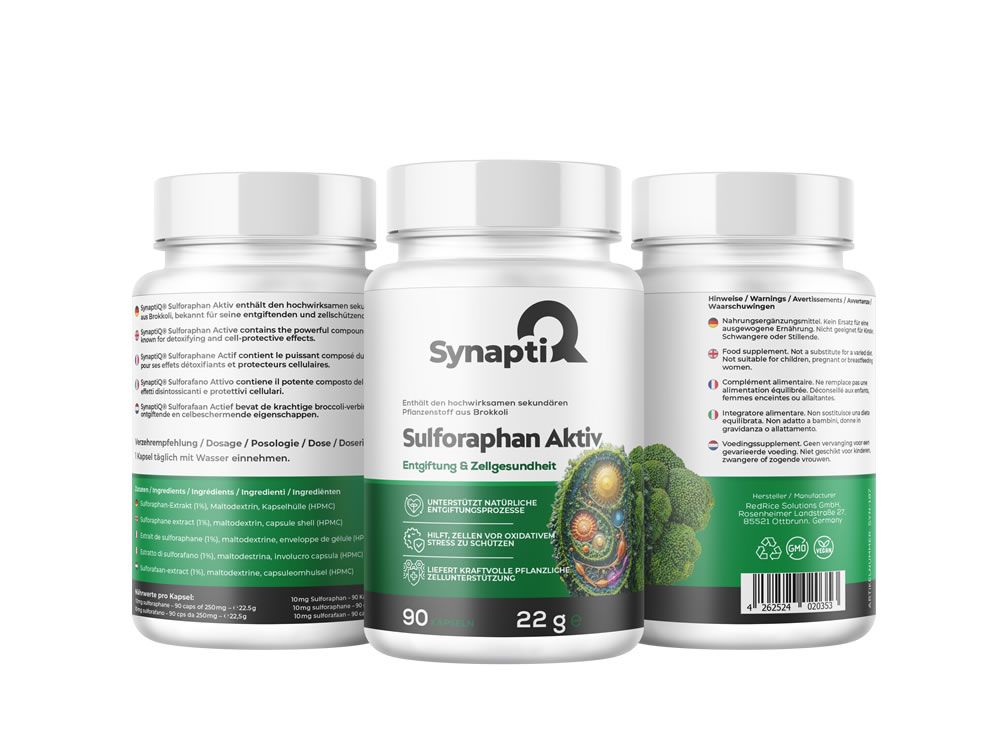 Drei weiße Flaschen mit grünem Etikett. Aufschrift: SynaptiQ, Sulforaphan Aktiv. Enthält 90 Kapseln. Abbildung von Zellen und Brokkoli.