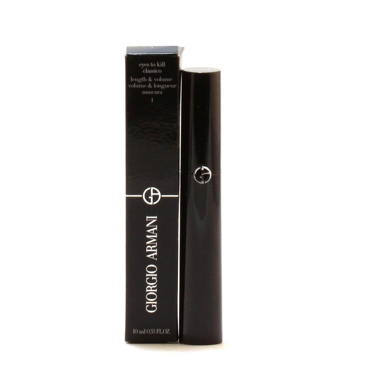 Mascara-Tube und Verpackung. Schwarze Tube, Verpackung mit Text: Giorgio Armani, Eyes to Kill.