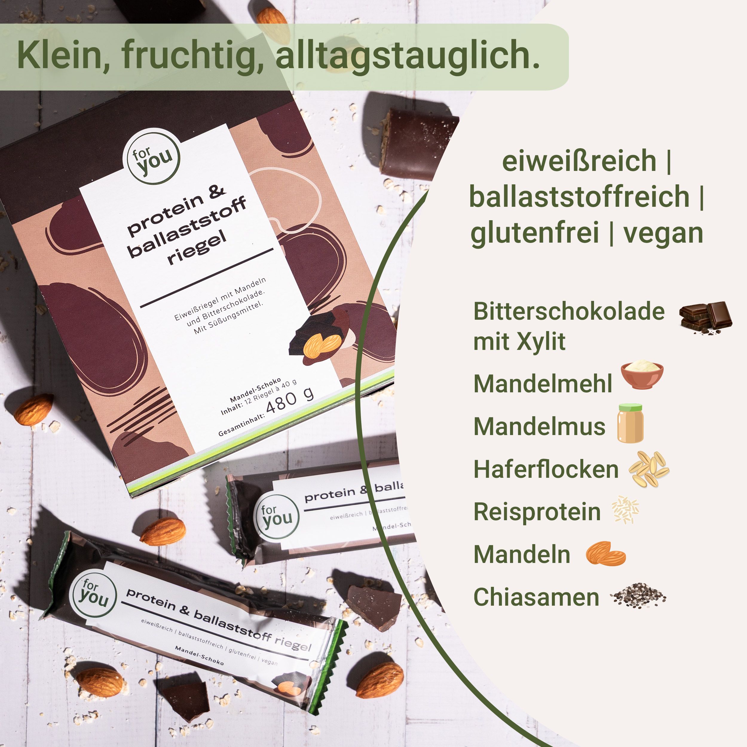 Verpackung und einzelne Riegel des Produkts. Liste der Hauptzutaten wie Mandeln, Haferflocken, Reisprotein.
