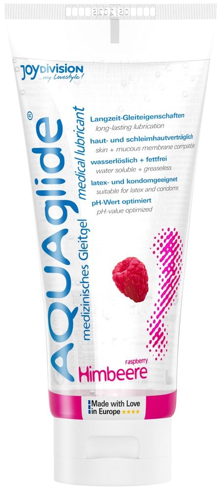 Tube mit AQUAglide Himbeer. Himbeer-Abbildung. Wasser-Hintergrund. Mit Himbeeren. Made in Germany.