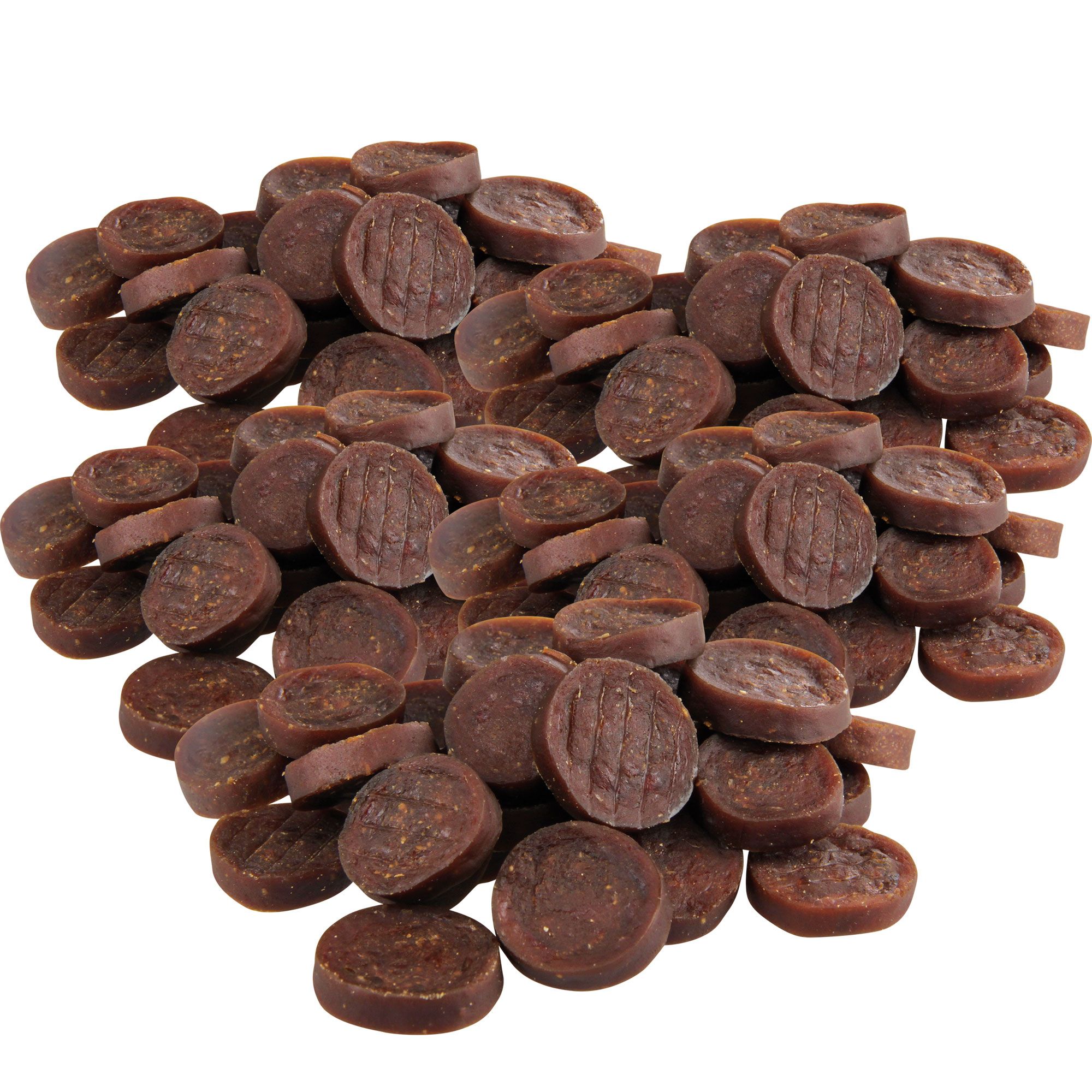 Hundefutter-Taler, herzförmig angeordnet. Runde, braune Taler mit geriffelter Oberfläche.