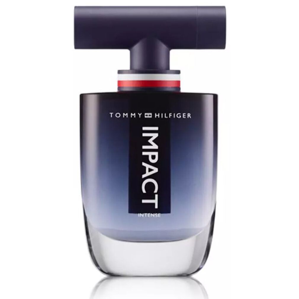 Tommy Hilfiger Impact Intense Flakon. Blau-schwarzer Farbverlauf. Schwarzer Verschluss mit rotem und weißem Streifen.