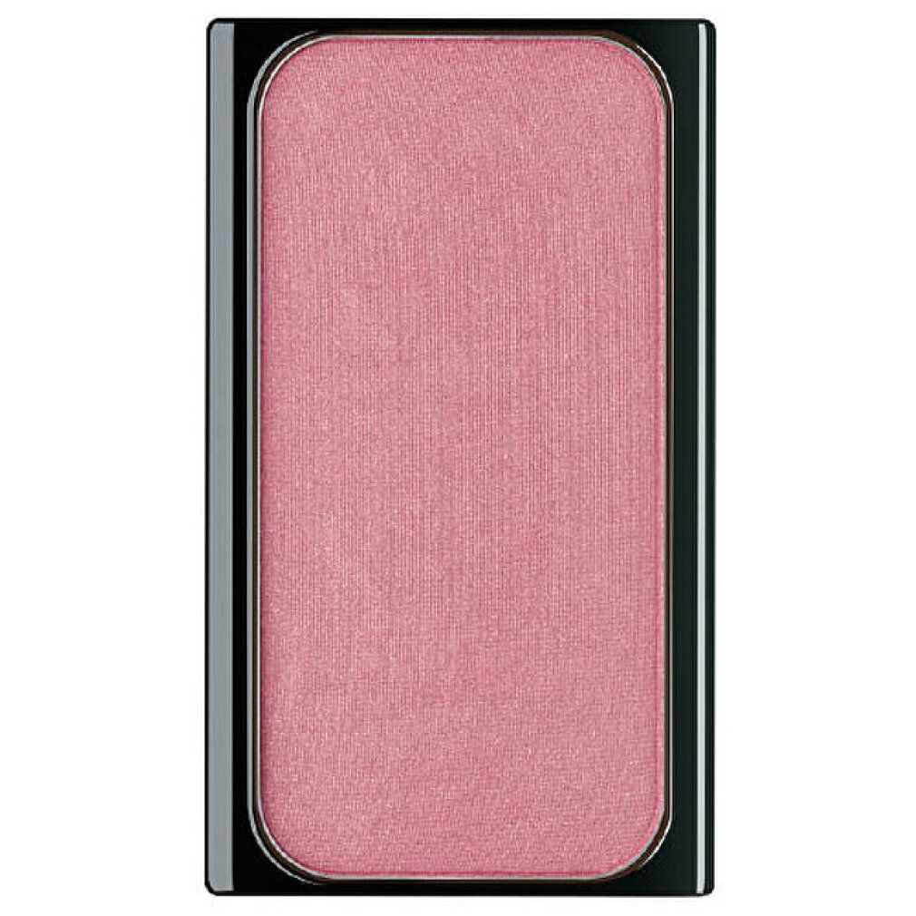 Blusher in einem schwarzen Behälter. Die Farbe ist ein helles Rosa.
