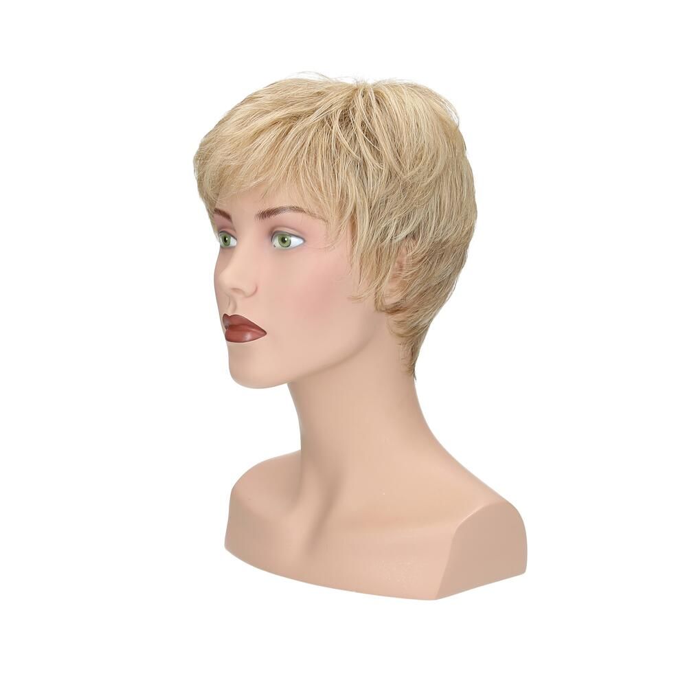Blonde Perücke auf einem Schaufensterkopf. Kurzer, gestufter Schnitt. Der Kopf ist von der Seite zu sehen.