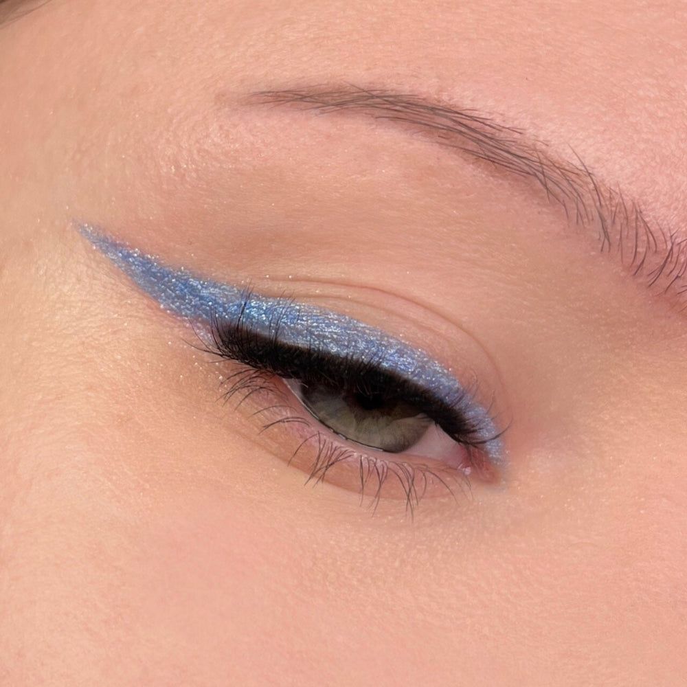 ALL TIGERS - 3-in-1-Lidschattenstift in Himmelblau