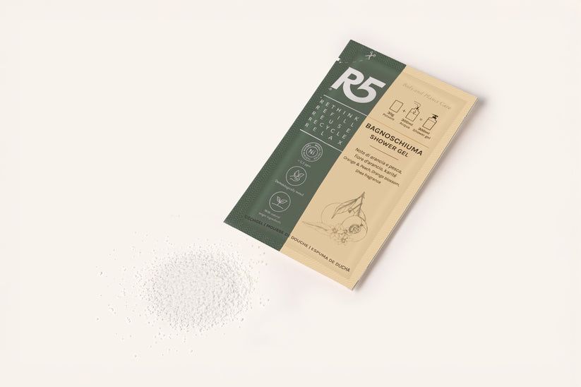 R5 Reaktivierbares Duschgel-Set Orange, Pfirsich, Orangenblüte und Sheabutter, Made in Italy