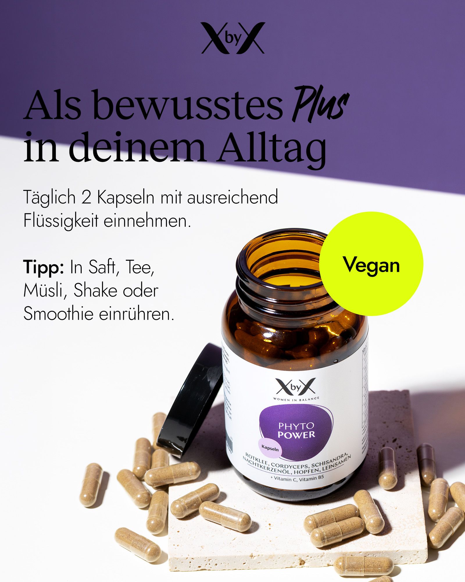 XbyX Phyto Power Kapseln Flasche mit verstreuten Kapseln und Siegel 'Vegan'.