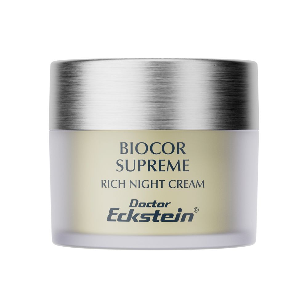 Creme-Tiegel mit silberfarbenem Deckel. Aufschrift: BIOCOR SUPREME RICH NIGHT CREAM. Marke: Doctor Eckstein.