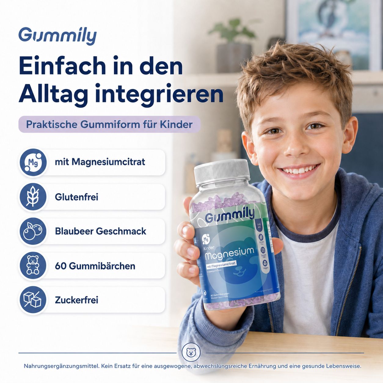 Junge hält Gummily Kinder Magnesium Flasche; Merkmale: Magnesiumcitrat, glutenfrei, Blaubeer.