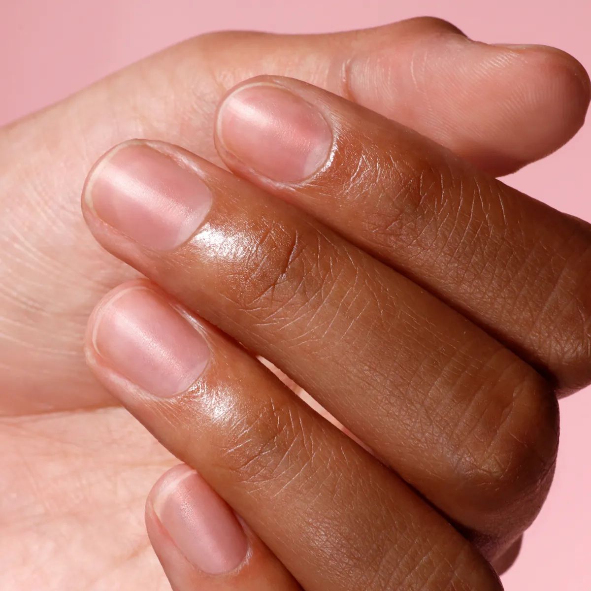 LONDONTOWN Kur Tinted Fortifying Ridge Filler Glättender getönter Nagellack Petal Pink