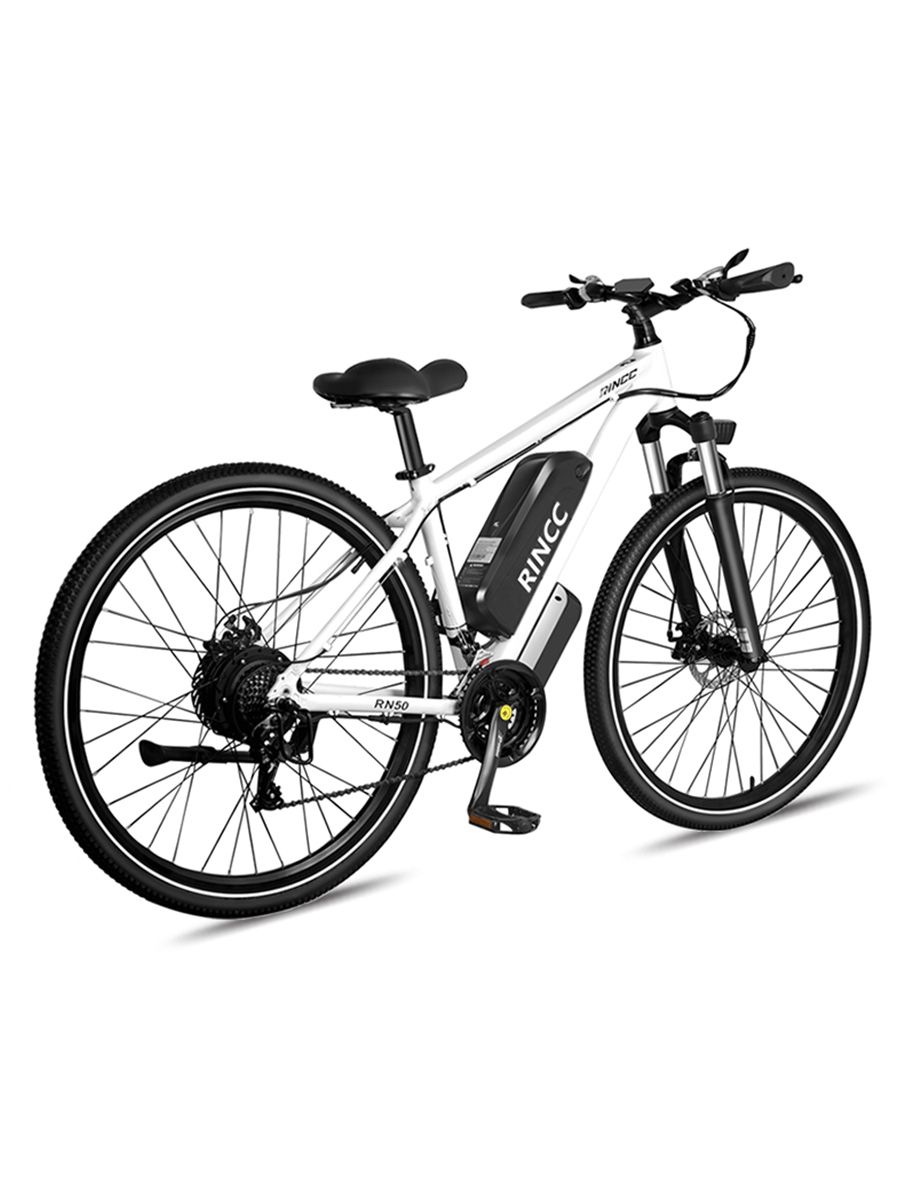 Weißes E-Mountainbike mit schwarzen Reifen und Akku. Marke Rincc, Modell RN50. Schwarzer Sattel und Lenker.
