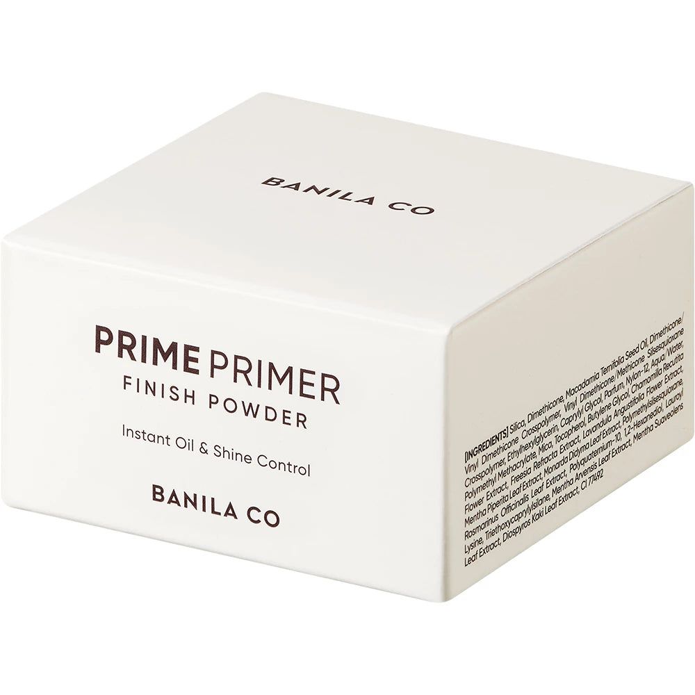 Weiße Verpackung mit Aufschrift: BANILA CO, PRIME PRIMER FINISH POWDER, Instant Oil & Shine Control. Zutatenliste.