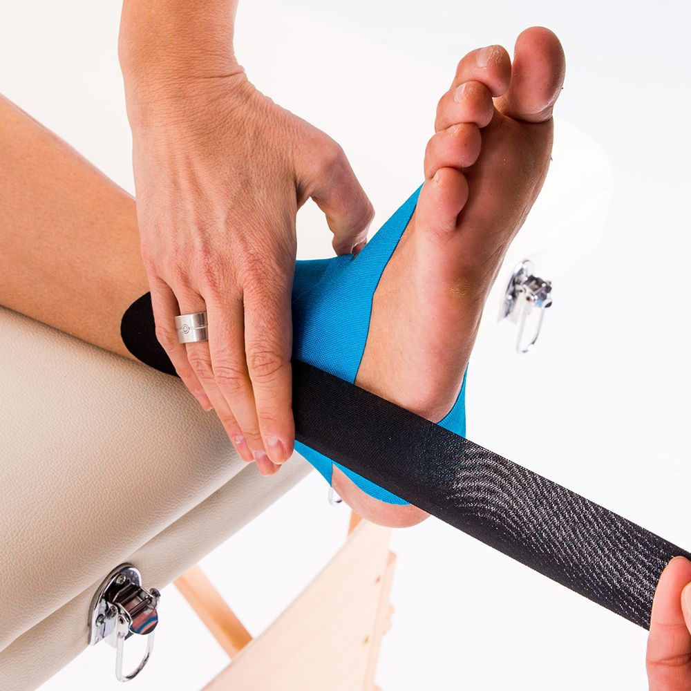 My CureTape® Sports. Vorteilsdosen mit 3 Rollen Kinesiotape