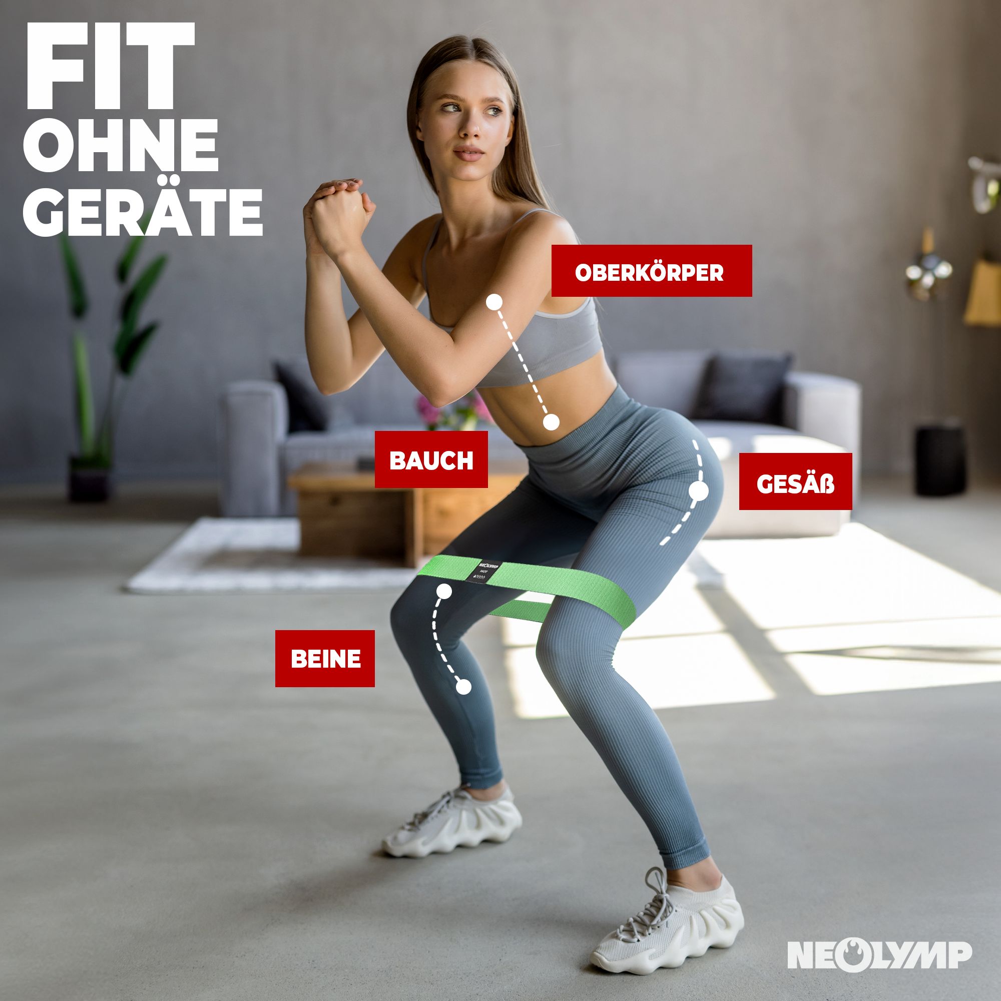 Eine Frau macht Kniebeugen mit einem grünen Fitnessband um die Oberschenkel. Text: NEOLYMP, FIT OHNE GERÄTE.