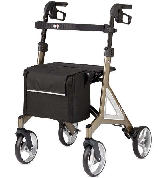 Rollator, braun-silberfarben, mit Tasche und Sitzfläche. Vier Räder.