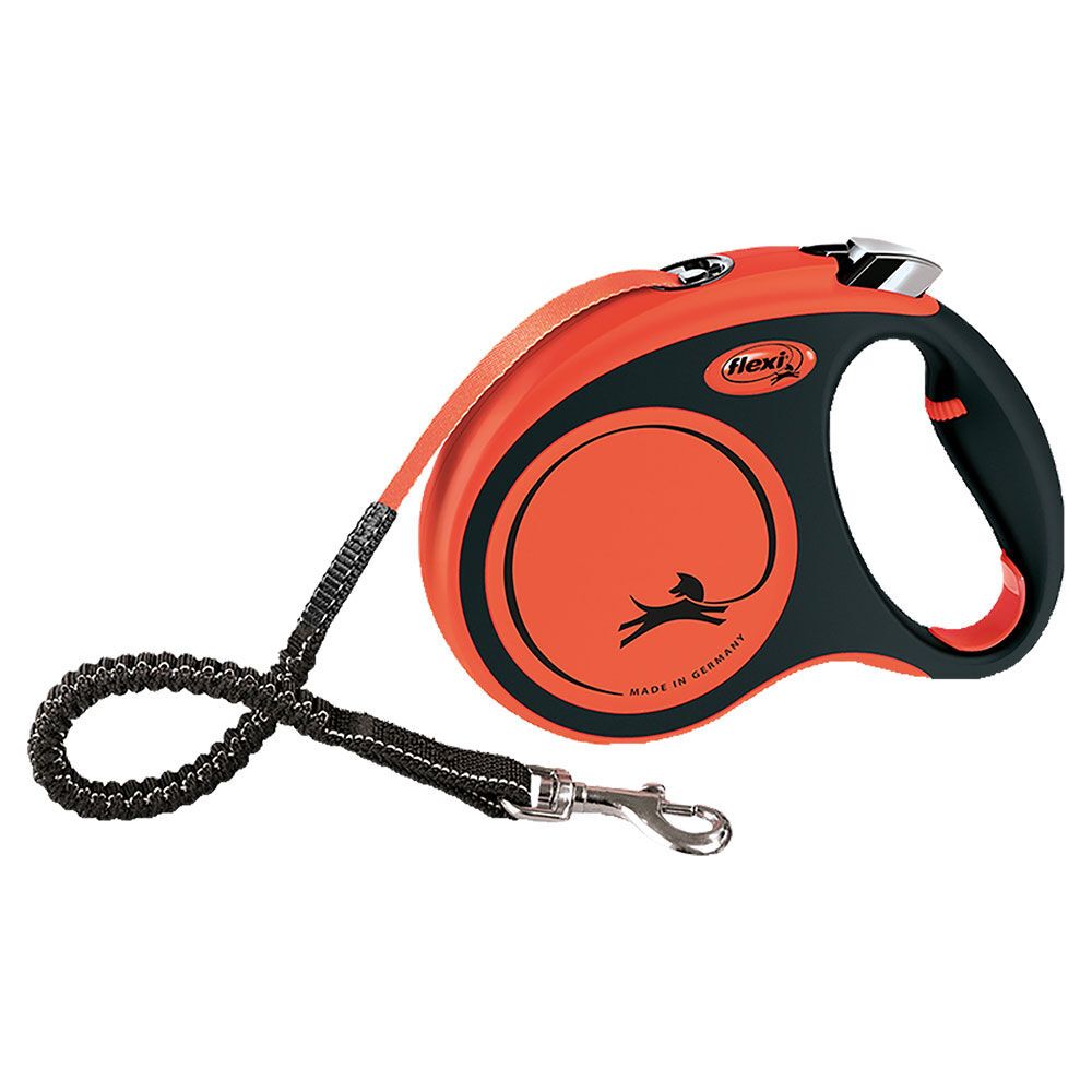 Flexi-Leine, orange-schwarz, mit schwarzem Gurt und Karabinerhaken. Flexi-Logo und springender Hund.