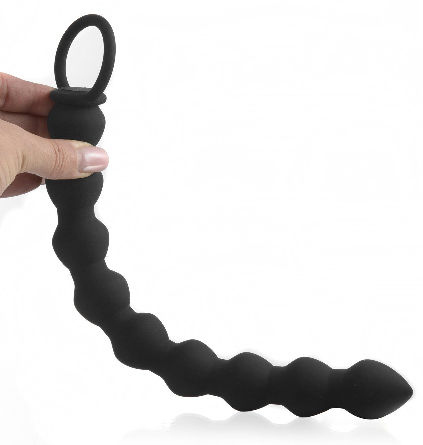 Schwarzes, längliches Produkt mit runder Schlaufe, gehalten von einer Hand. Kugelförmige Elemente entlang der Form.