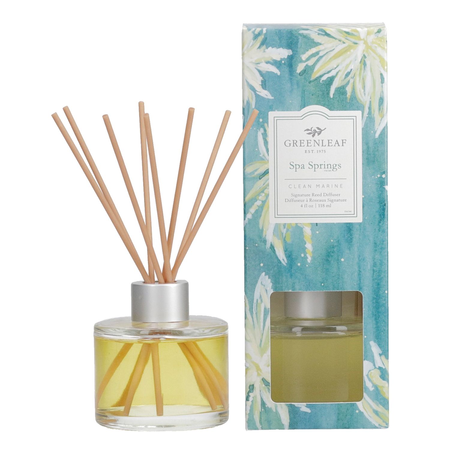 Glasflakon mit Holzstäbchen und Verpackung. Aufschrift: Greenleaf Spa Springs. Aromatischer Reed Diffuser.