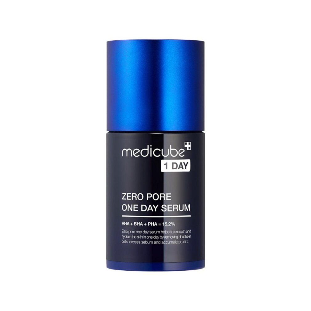 Dunkelblaue Medicube Zero Pore One Day Serum Flasche mit blauem Deckel.