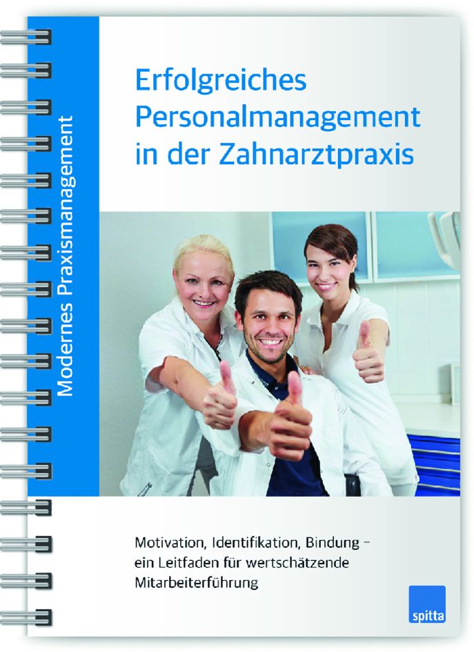 Buchcover: Erfolgreiches Personalmanagement in der Zahnarztpraxis. Drei Personen geben Daumen hoch.