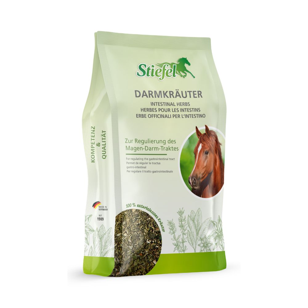 Beutel Stiefel Darmkräuter. Grün-weiße Verpackung mit Pferd. Aufschrift: Darmkräuter, Intestinal Herbs, Erbe Officinali per l'intestino. Mit deutschem Qualitätszeichen.