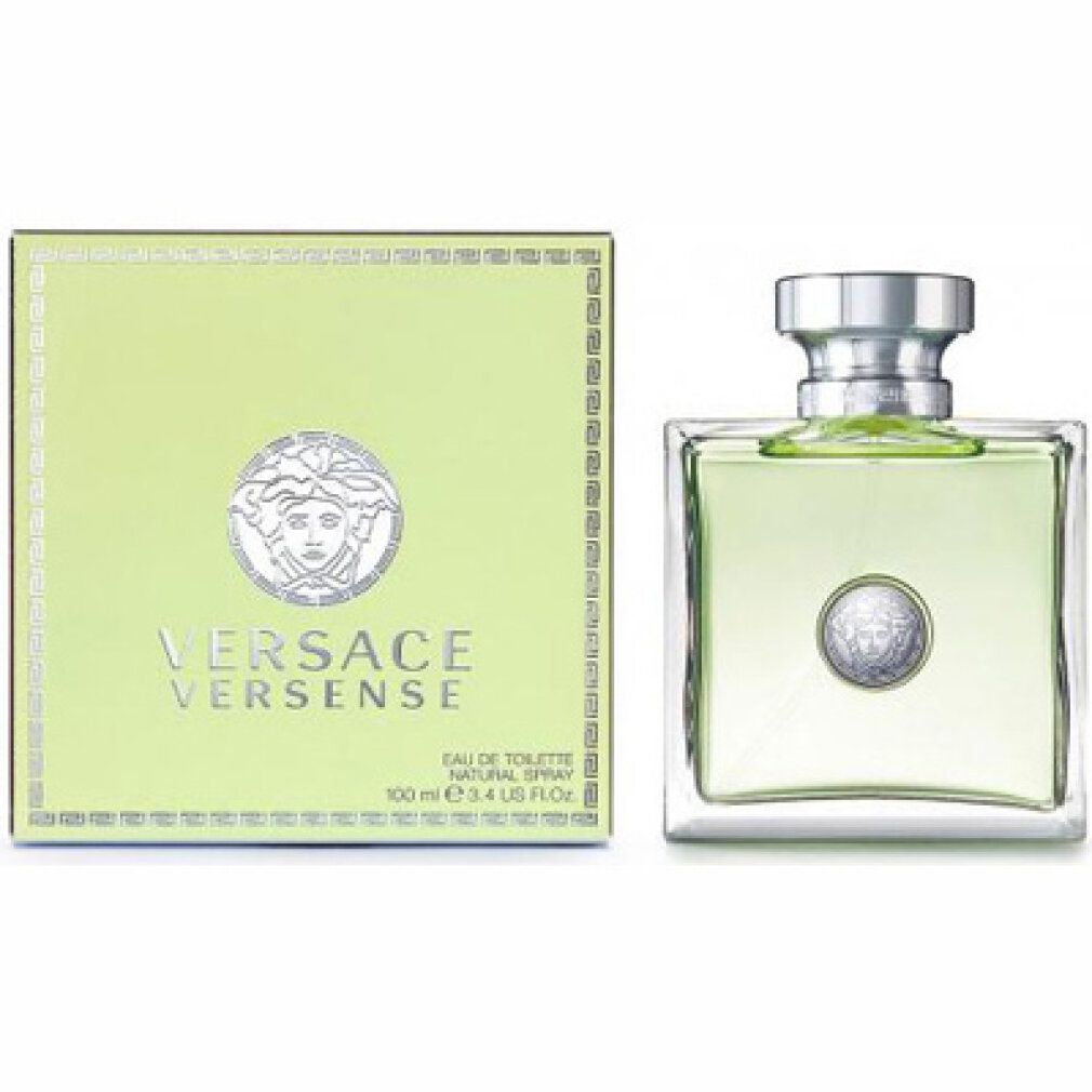 Versace Versense Eau de Toilette Spray. Flakon und Verpackung in Grün. Logo und Schriftzug auf Flakon und Verpackung.