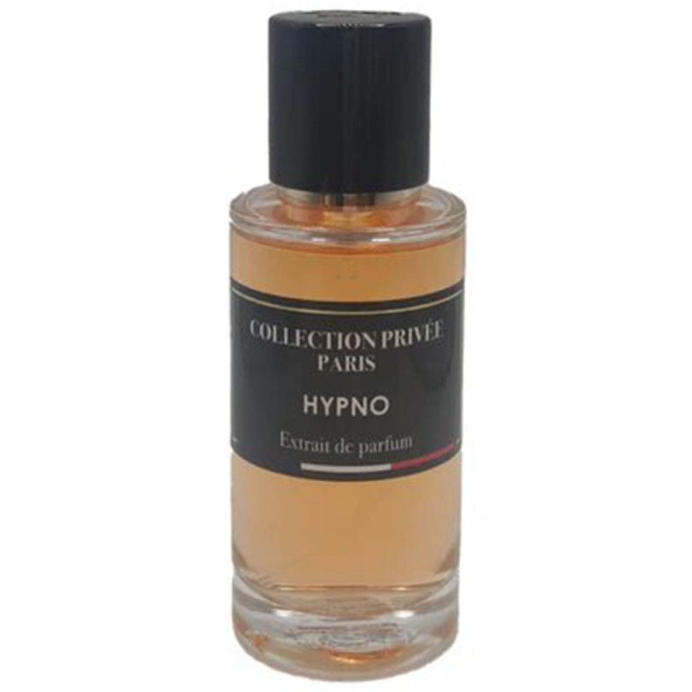 Parfümflasche mit schwarzem Deckel. Etikett mit "COLLECTION PRIVÉE PARIS", "HYPNO" und "Extrait de parfum". Flüssigkeit bernsteinfarben.