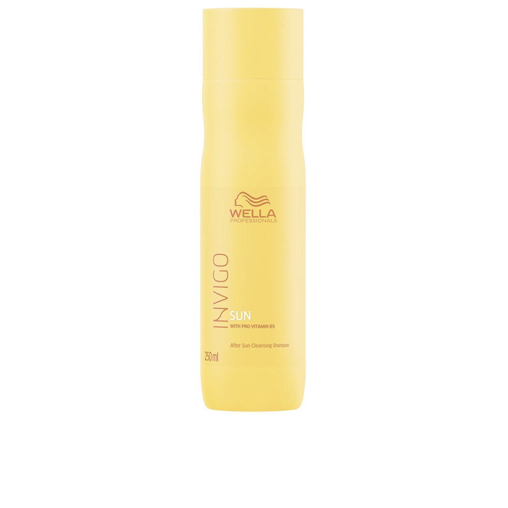 Gelbe Shampoo-Flasche. Aufschrift: Wella Invigo Sun After Sun Shampoo. 250ml.