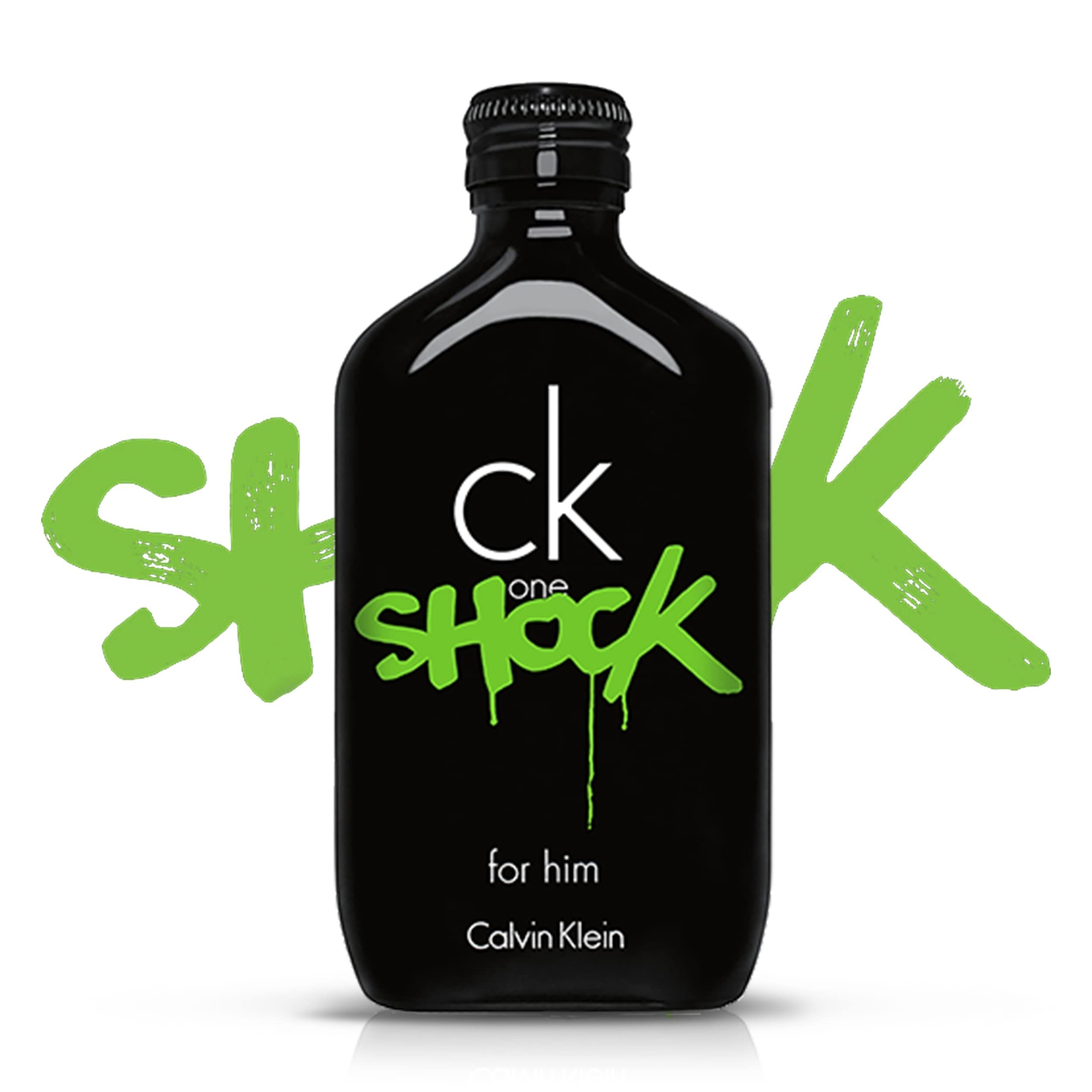 Schwarze Flasche mit grünem Schriftzug 'ck one SHOCK for him' und Calvin Klein Logo.