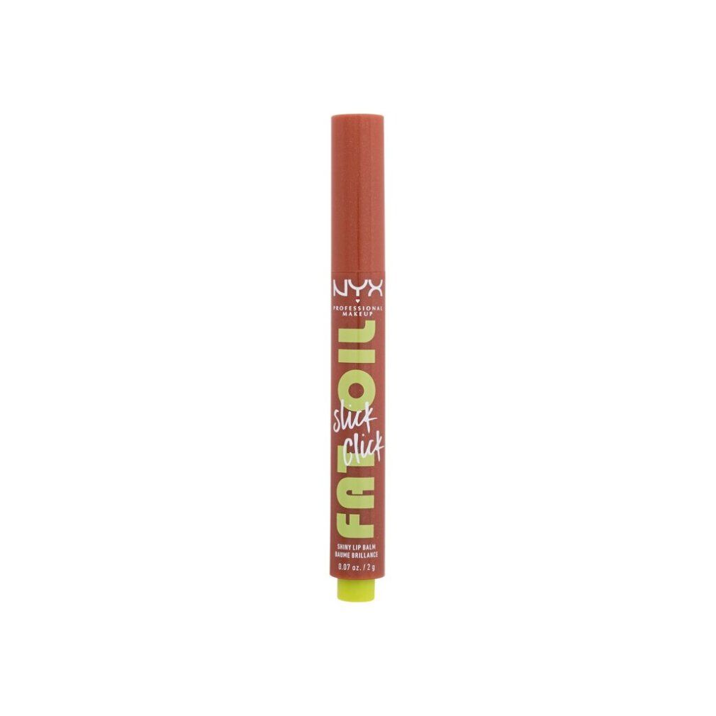 Lippenpflege-Stift. Zylindrische Form, orangefarbener Körper, grüne Spitze. Aufschrift: NYX PROFESSIONAL MAKEUP, FAT OIL slick click.