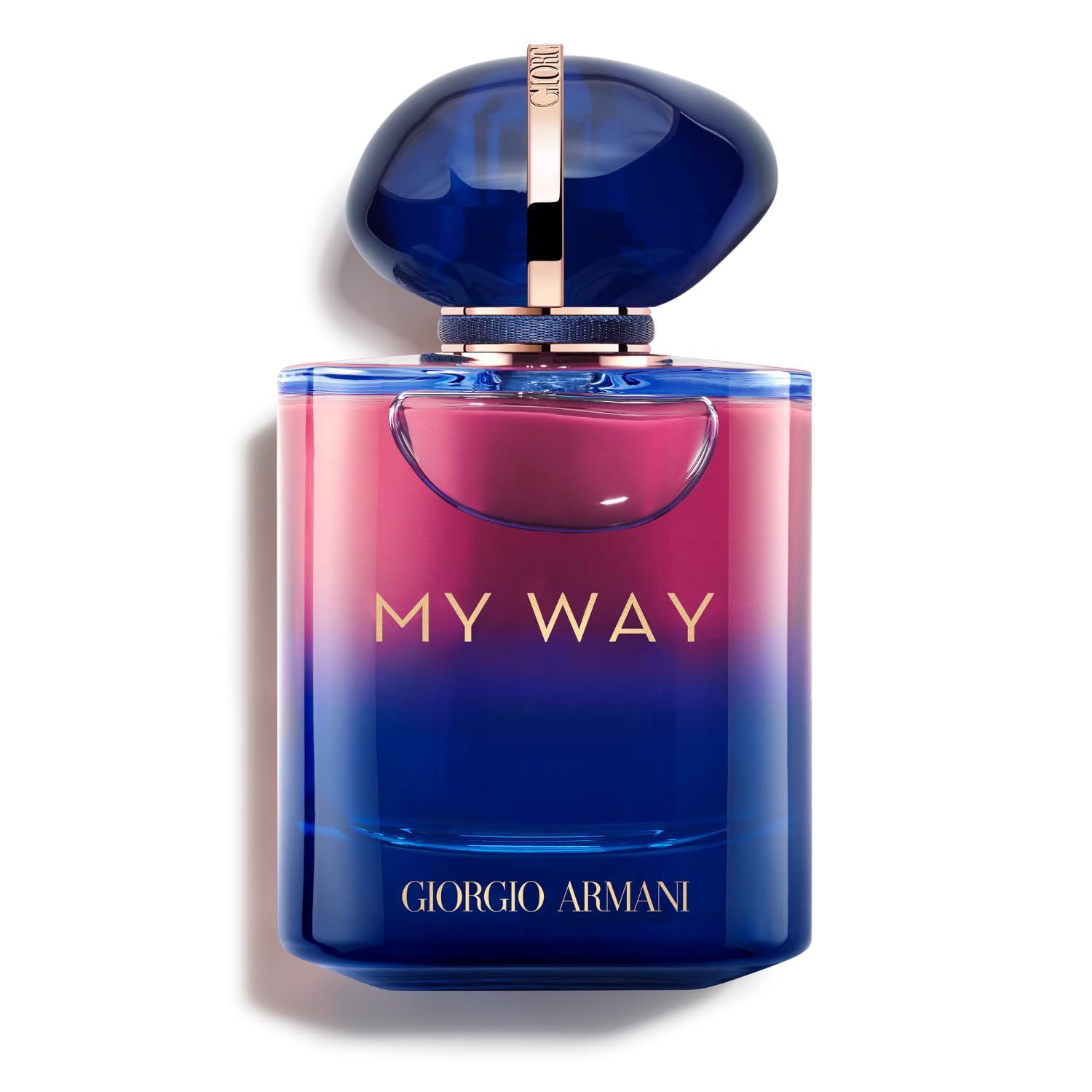Parfümflakon mit blauem Deckel und rosafarbenem Inhalt. Aufschrift "MY WAY" und "Giorgio Armani".