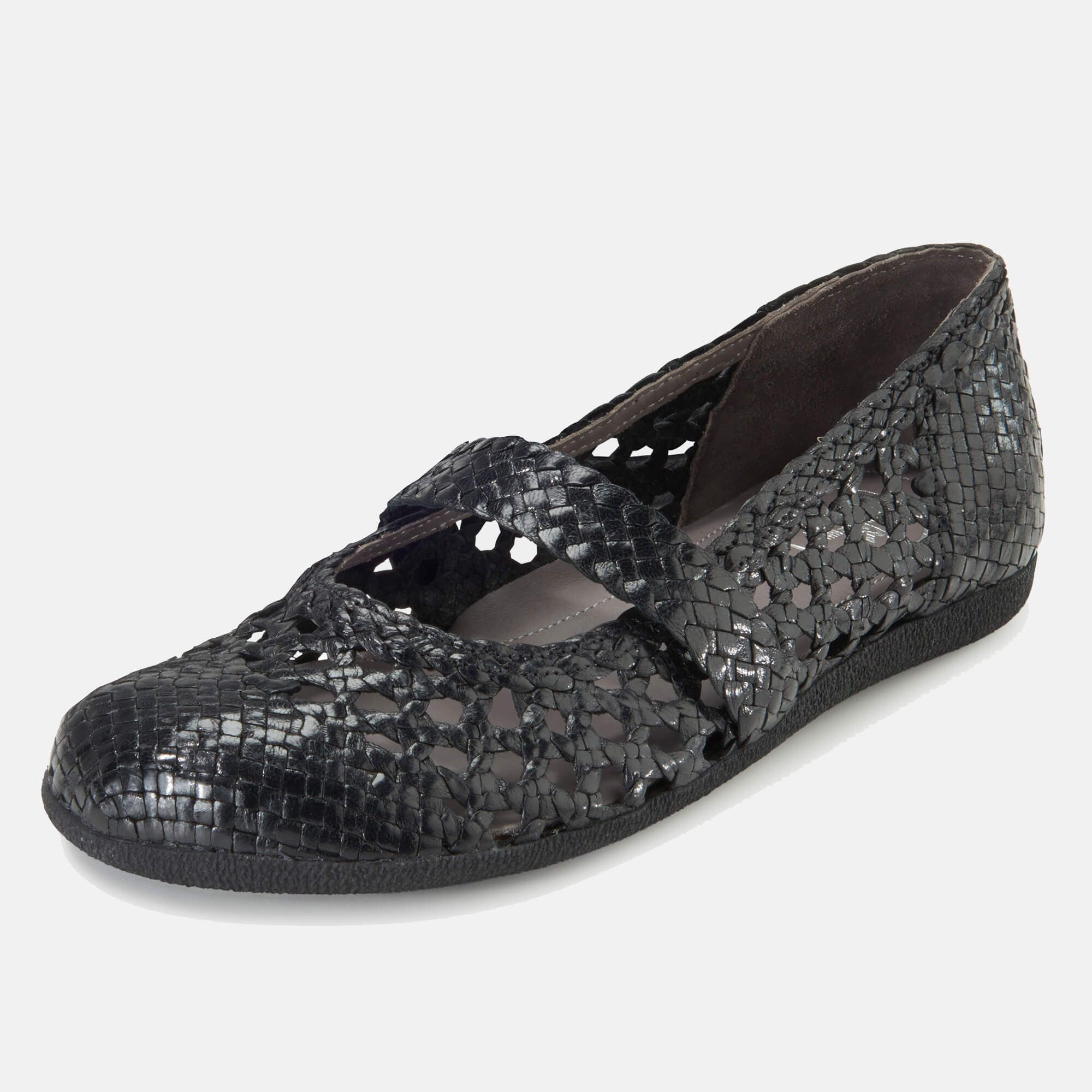 Schwarze BÄR Schuhe Monica Damen Ballerina. Offenes Design, Riemen. Breit. Auf hellem Hintergrund.