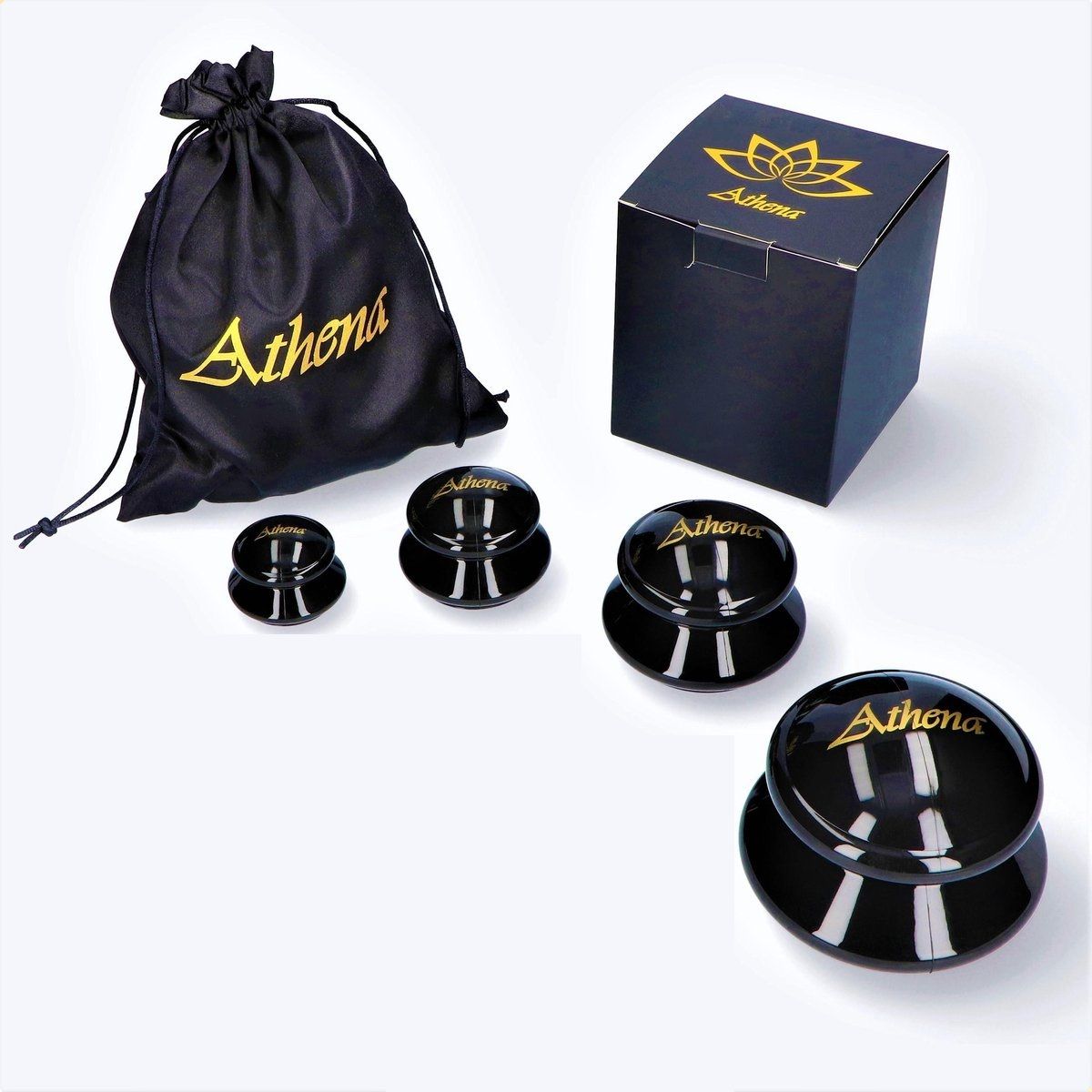 Schwarzes Set mit Massagebechern, Beutel und Box. Becher mit Logo.